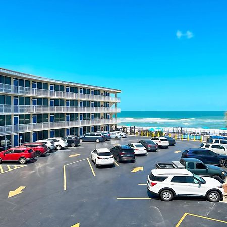 Outrigger Beach Club Resort Ormond Beach Exterior photo